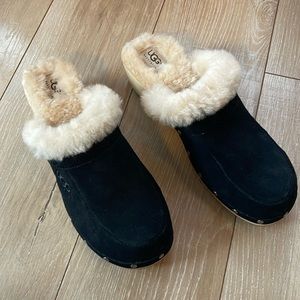 Ugg Australia Black Studded Clogs sz 10